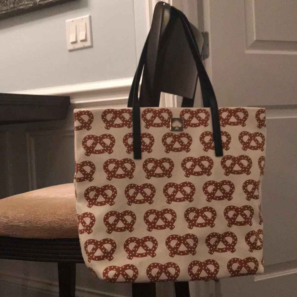 Kate Spade pretzel bag!!